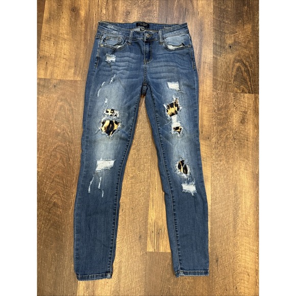 Judy Blue Denim - Judy Blue Skinny Fit Blue Distressed Animal Print Jeans, Size 7/28